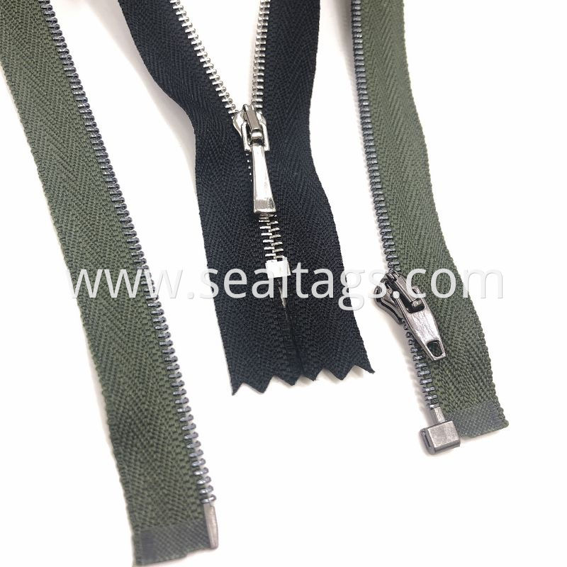 Lockable Zipper Slider